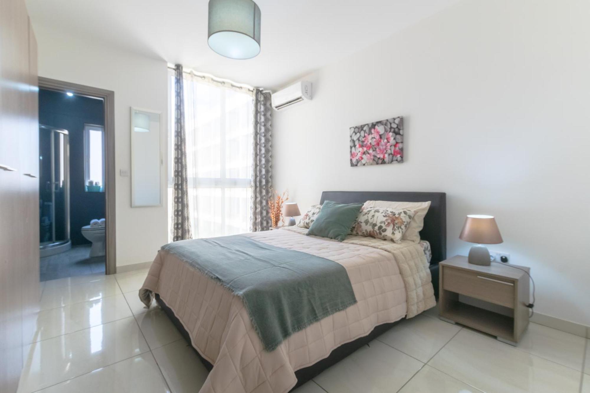 Apartment Modern And Spacious Close To The Sea *
